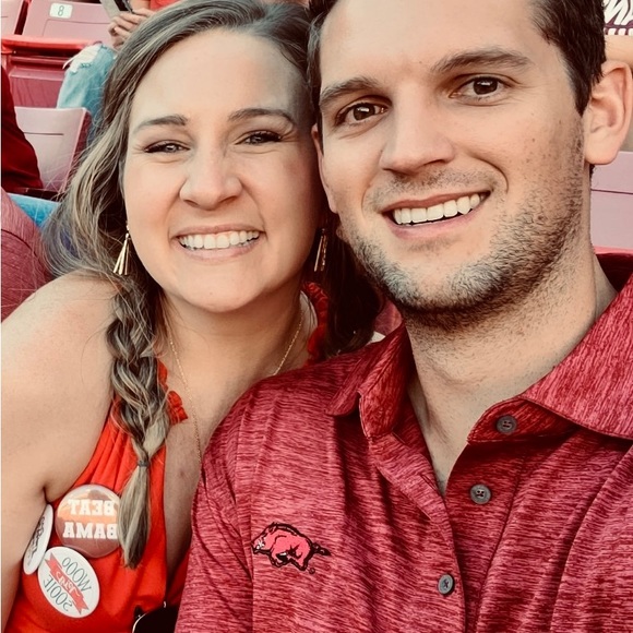 Meet your Posher, Jessica - Picture 1 of 4